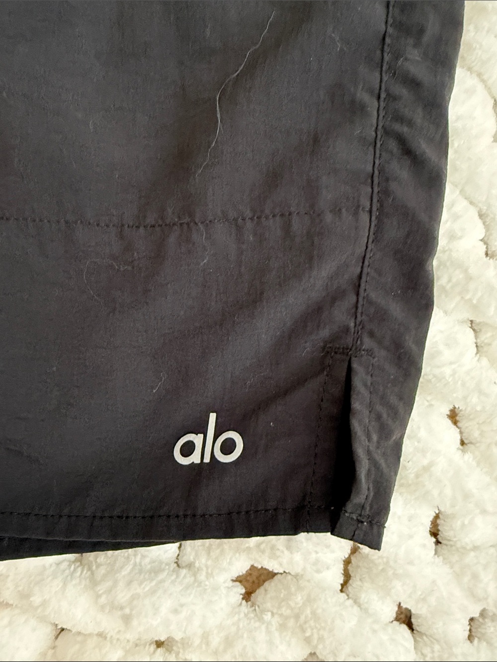 Alo Alumni Black Shorts Size M - Picture 2 of 7